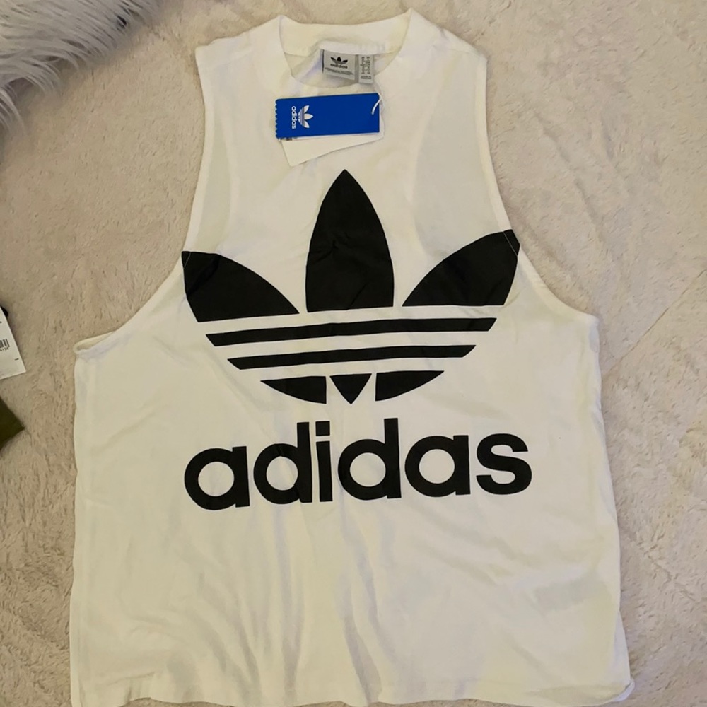 Adidas sleeveless shirt new size large